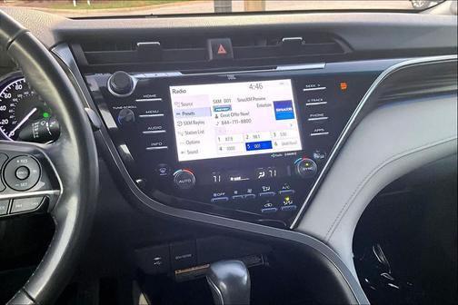 2018 Toyota Camry Hybrid XLE