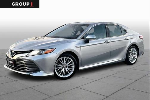 2018 Toyota Camry Hybrid XLE