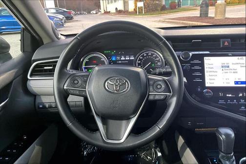 2018 Toyota Camry Hybrid XLE