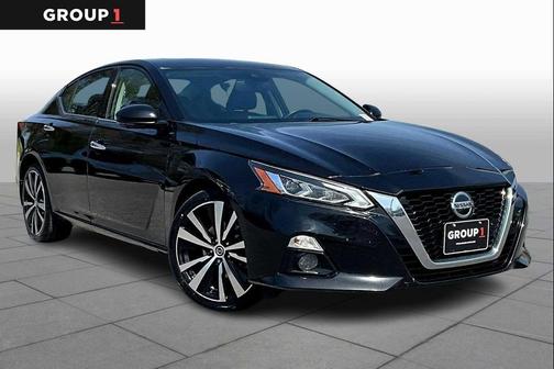 Super Black 2021 Nissan Altima Platinum Intelligent AWD
