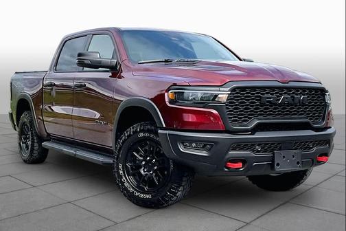 Delmonico Red Pearlcoat 2025 RAM 1500 Rebel