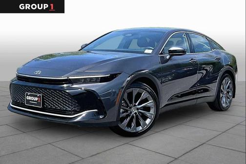 Magnetic Gray Metallic 2024 Toyota Crown Limited