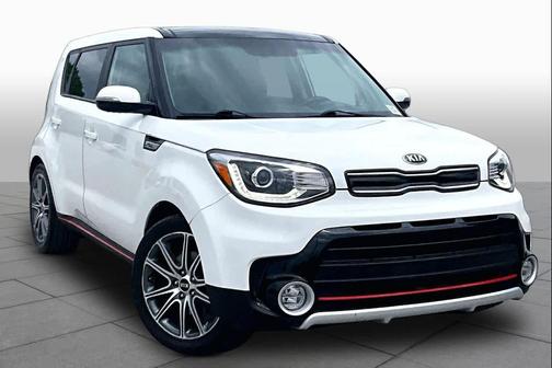 Clear White 2018 Kia Soul !