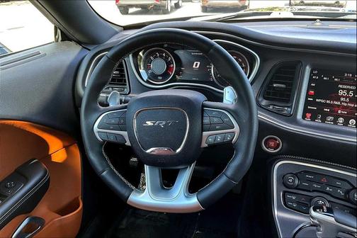 2016 Dodge Challenger SRT 392