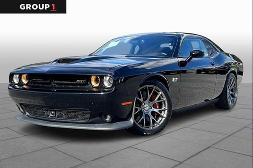 2016 Dodge Challenger SRT 392