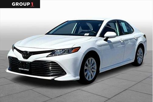 2020 Toyota Camry LE