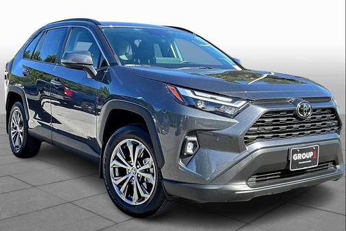 2025 Toyota RAV4 Hybrid XLE Premium