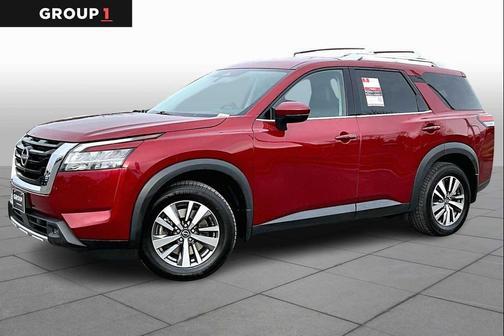 2023 Nissan Pathfinder SL 4WD