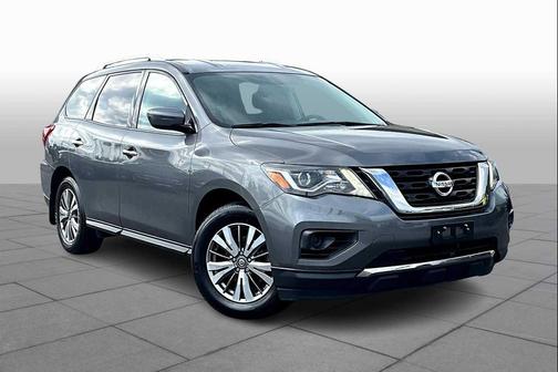 2019 Nissan Pathfinder S