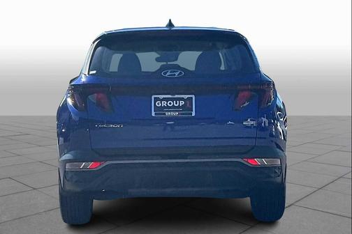 2023 Hyundai TUCSON SE