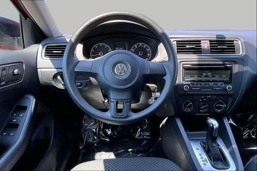 2014 Volkswagen Jetta Auto S