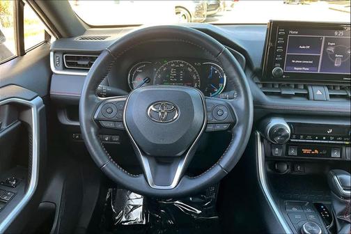 2021 Toyota RAV4 Prime SE