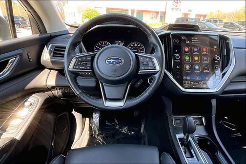 Ice Silver Metallic 2023 Subaru Ascent Limited 7-Passenger