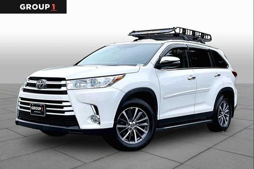 Blizzard Pearl 2019 Toyota Highlander XLE