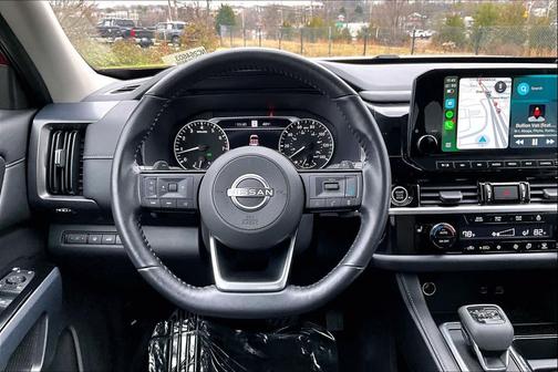 2022 Nissan Pathfinder SL 4WD