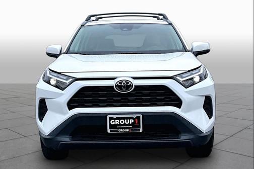 Ice Cap 2023 Toyota RAV4 XLE