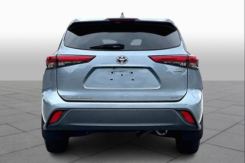 2020 Toyota Highlander Hybrid XLE
