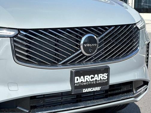 2025 Volvo XC90 Plug-In Hybrid T8 Ultra 7-Seater