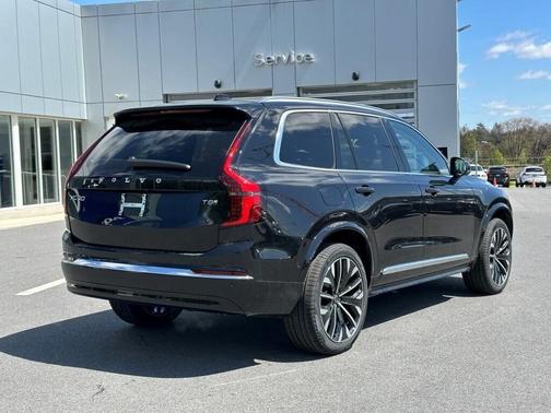 2025 Volvo XC90 Plug-In Hybrid T8 Plus 7-Seater
