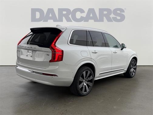 2025 Volvo XC90 Plug-In Hybrid T8 Ultra 6-Seater