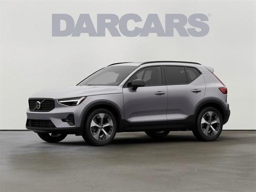 2026 Volvo XC40 B5 Plus