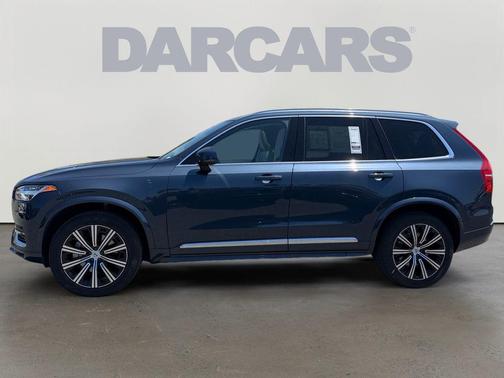 Denim Blue Metallic 2023 Volvo XC90 B6 Plus 7-Seater