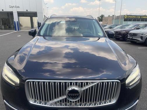 2017 Volvo XC90 T6 Inscription