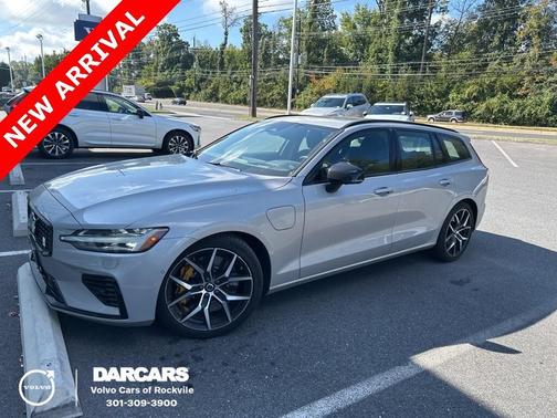 2023 Volvo V60 Recharge Plug-In Hybrid T8 Polestar Engineered