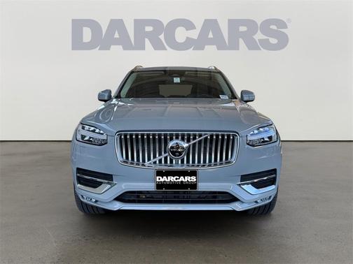 2025 Volvo XC90 B6 Plus 7-Seater