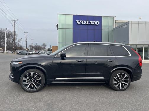 2024 Volvo XC90 B6 Ultimate Bright Theme 7-Seater