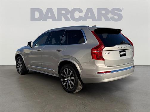 2025 Volvo XC90 B6 Plus 7-Seater
