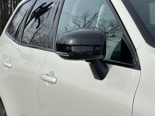 2025 Volvo XC60 Plug-In Hybrid T8 Core