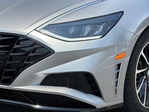 2020 Hyundai SONATA SEL Plus