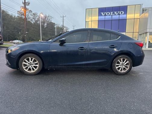 2016 Mazda Mazda3 i Touring