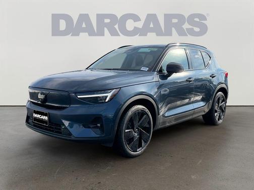 2026 Volvo EX40 Twin Motor Ultra Black Edition