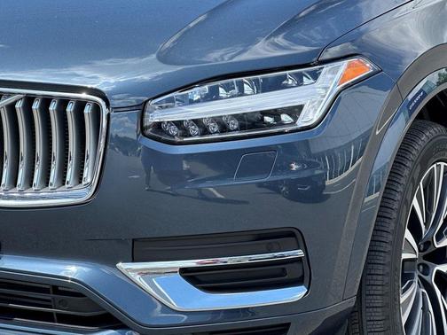 2022 Volvo XC90 Recharge Plug-In Hybrid T8 Inscription Expression Extended Range 7P