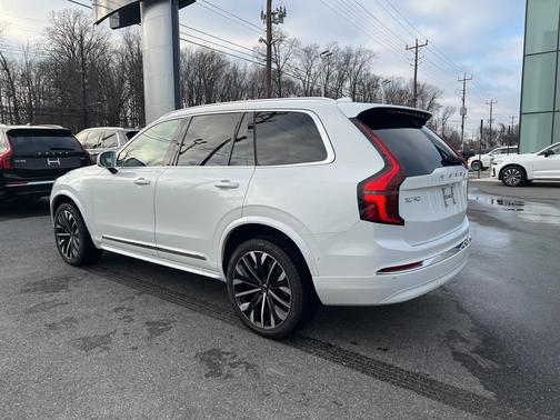 2025 Volvo XC90 B6 Ultra