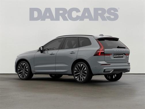 2026 Volvo XC60 B5 Ultra