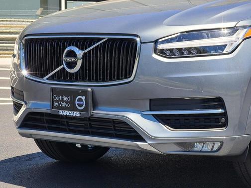Photo 3 of 32 of 2019 Volvo XC90 T6 Momentum