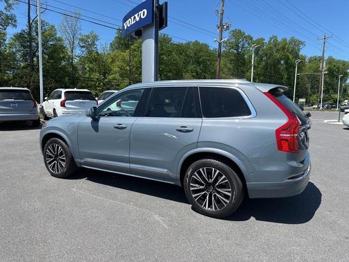 2023 Volvo XC90 Recharge Plug-In Hybrid T8 Plus Bright Theme 7 Passenger