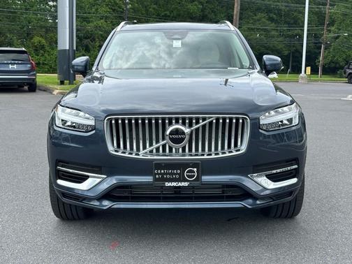 2025 Volvo XC90 Plug-In Hybrid T8 Core 7-Seater