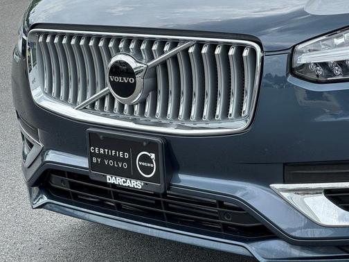 2025 Volvo XC90 Plug-In Hybrid T8 Core 7-Seater