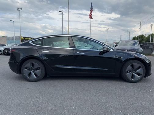 2019 Tesla Model 3 Mid Range