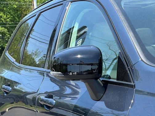 2025 Volvo XC60 B5 Ultra