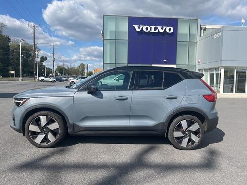 2023 Volvo XC40 Recharge Pure Electric Twin Plus