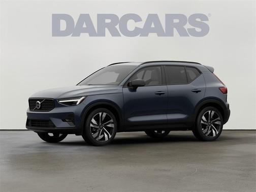 2026 Volvo XC40 B5 Ultra