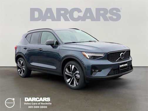 2026 Volvo XC40 B5 Ultra