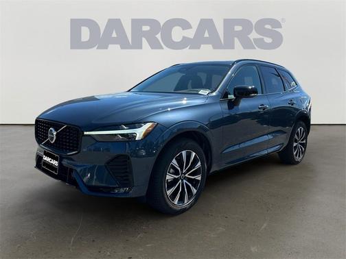 2024 Volvo XC60 B5 Plus Dark Theme