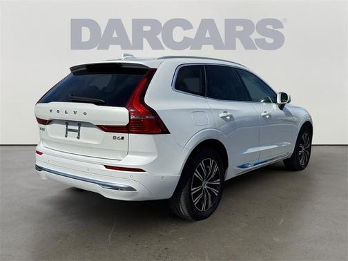 2022 Volvo XC60 B6 Inscription
