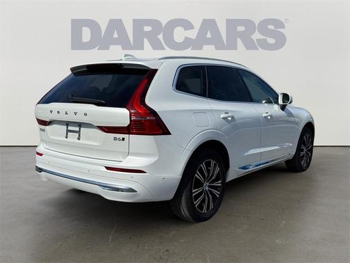 2022 Volvo XC60 B6 Inscription